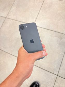 iPhone 16E