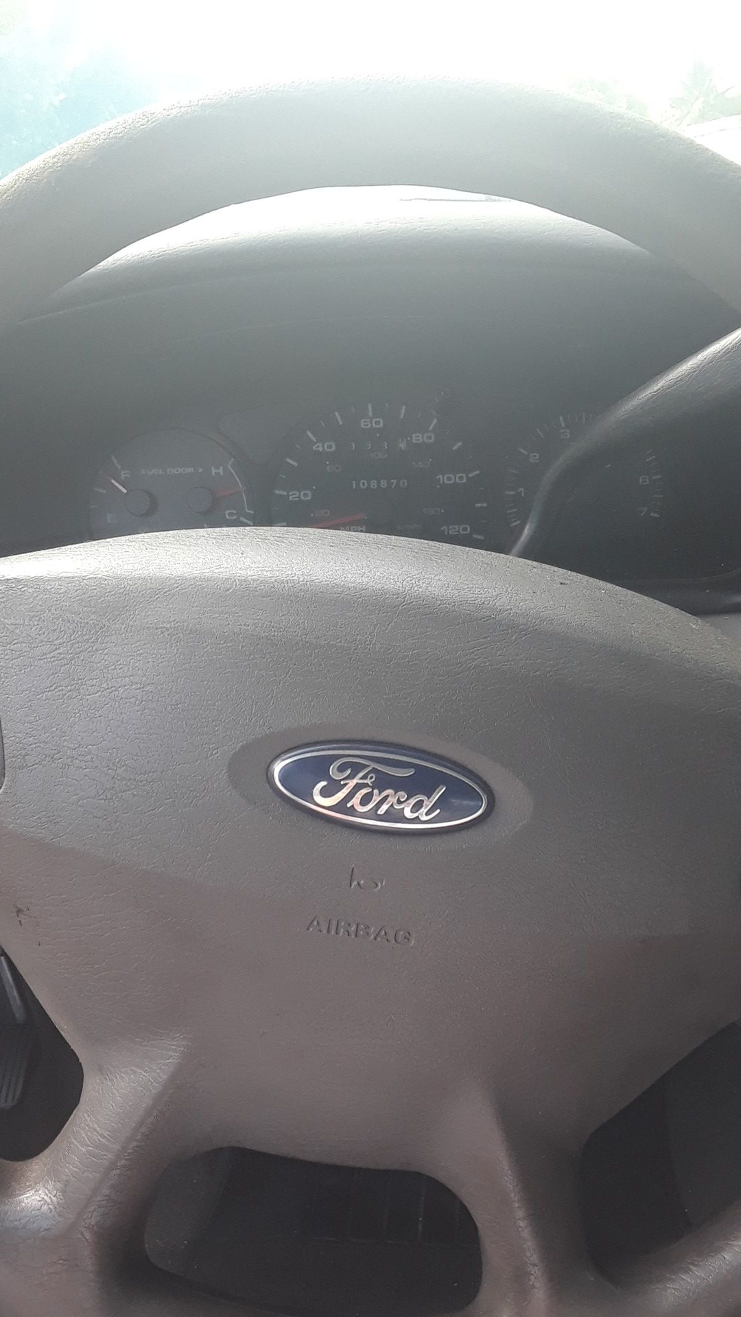 2002 Ford Taurus