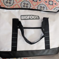 Bigfoot Cooler Bag 