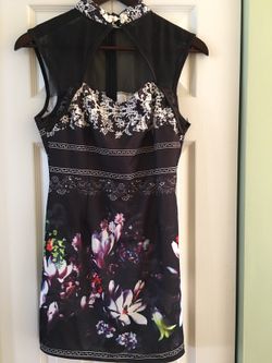 Black and white turtle neck dress size Large