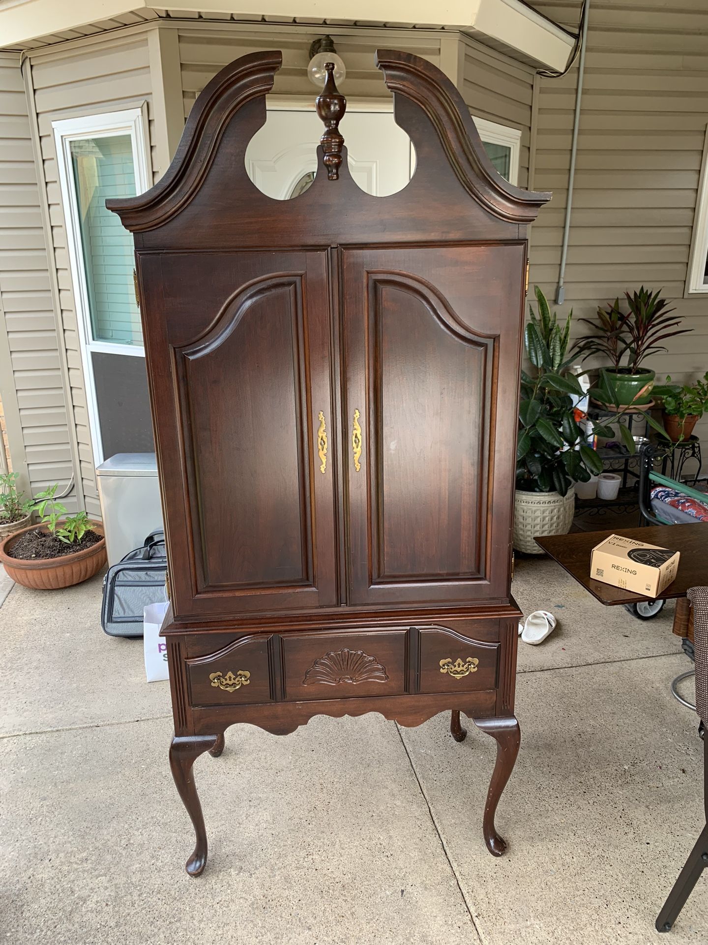 Armoire