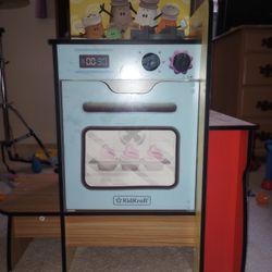 Blue Clues Oven. With Refrigerator On The Other Side
