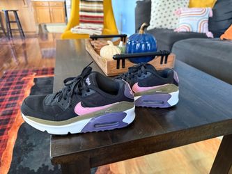 Nike Air Max 90 Sneakers