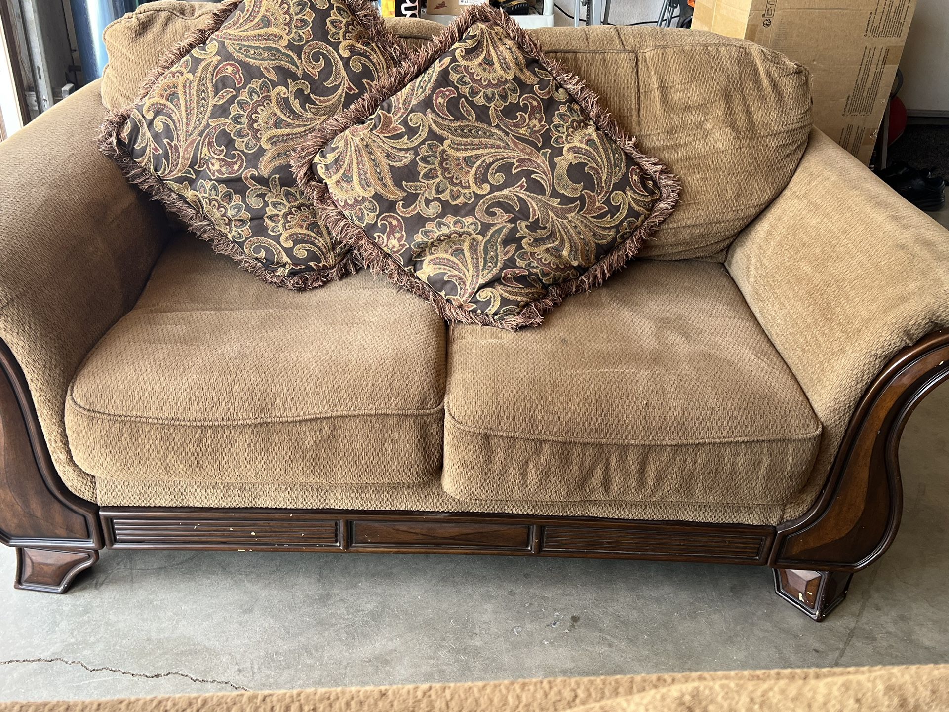 Free Sofas