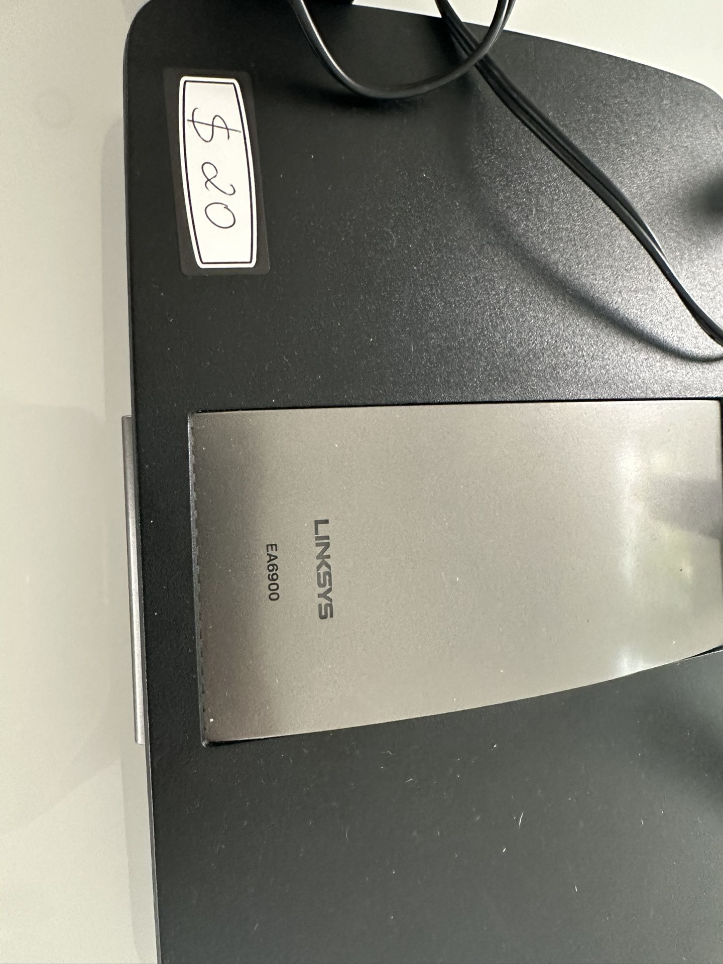 Linksys EA6900 Wireless-AC Smart Wi-Fi Router Gigabit AC1900