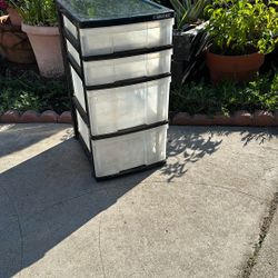 Mini Chest Storage Unit/Four Drawers