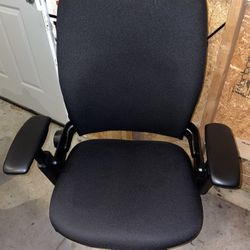 Steelcase Leap V2 with Leather Armpads