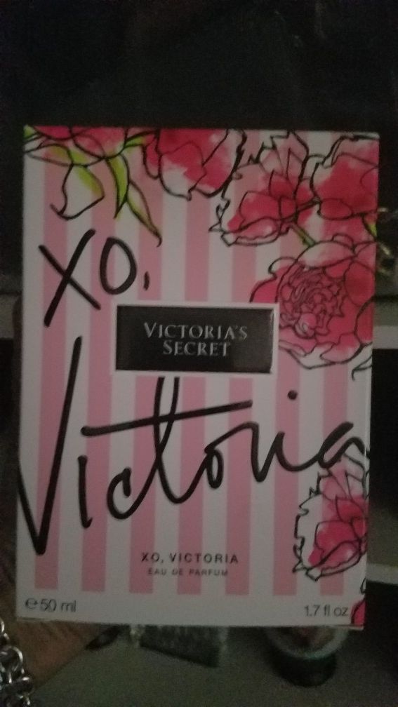 New vs perfume 1.7oz lowbllrs bware if up i hve it