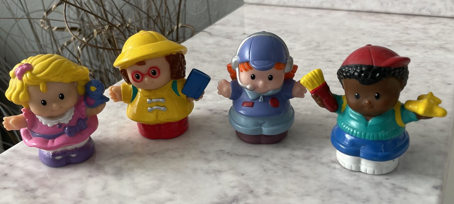 Vintage Little People Set