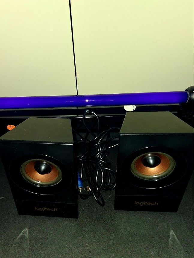 Logitech Vintage Sound Stereo Speaker 🔊 Set Blk/ Gold Nice ✨️ 