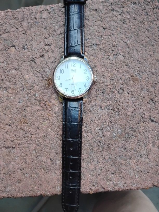 Q&Q Quartz Watch