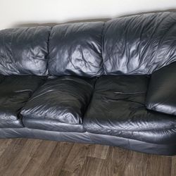 Black Leather Sofa Couch, Non Pet Non Smoking. 