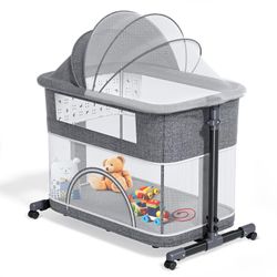 Baby Bassinet Portable Bedside Sleeper Newborn Crib with Mattress