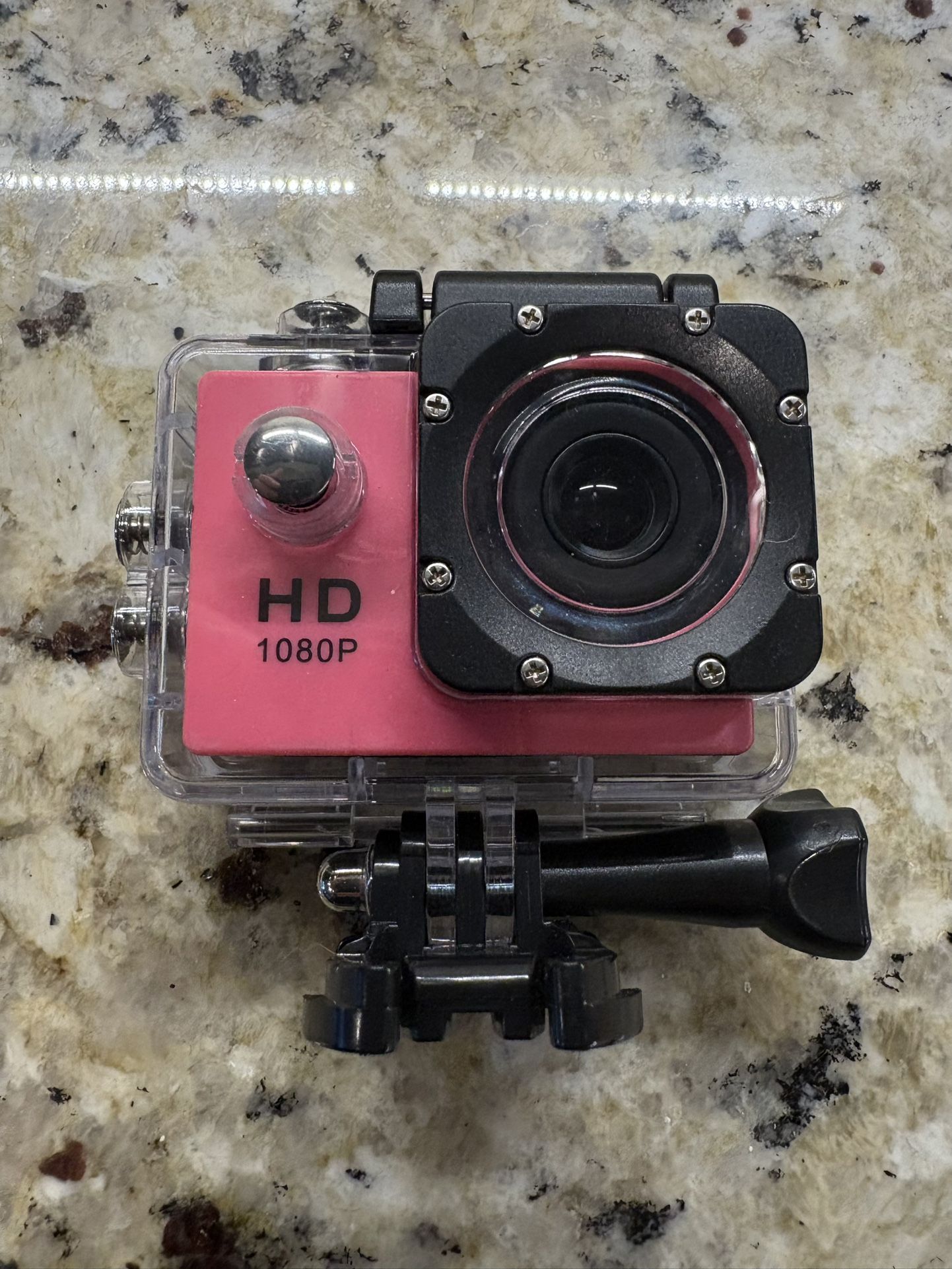 RH Social 1080p Full-HD Action Camera With Case / Mount