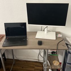 Compact Computer Desk with Shelves - Great for Home Office or Study Setup
