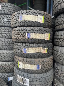 285/70/17 BfGoodrich 4 new tires installed and balanced