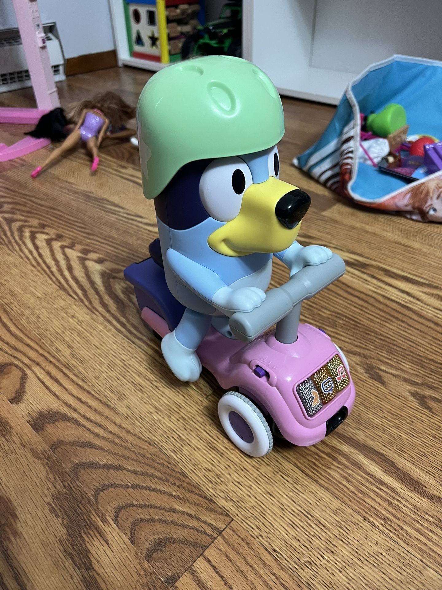 bluey scooter