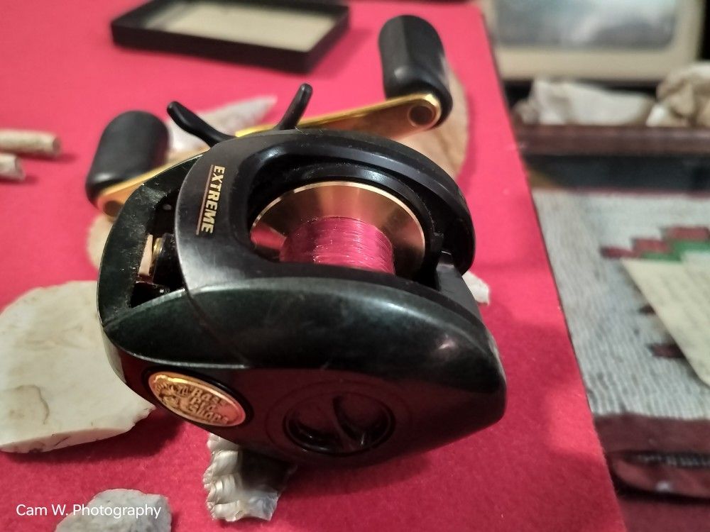 Bass Pro shops Extreme Bait cast Reel