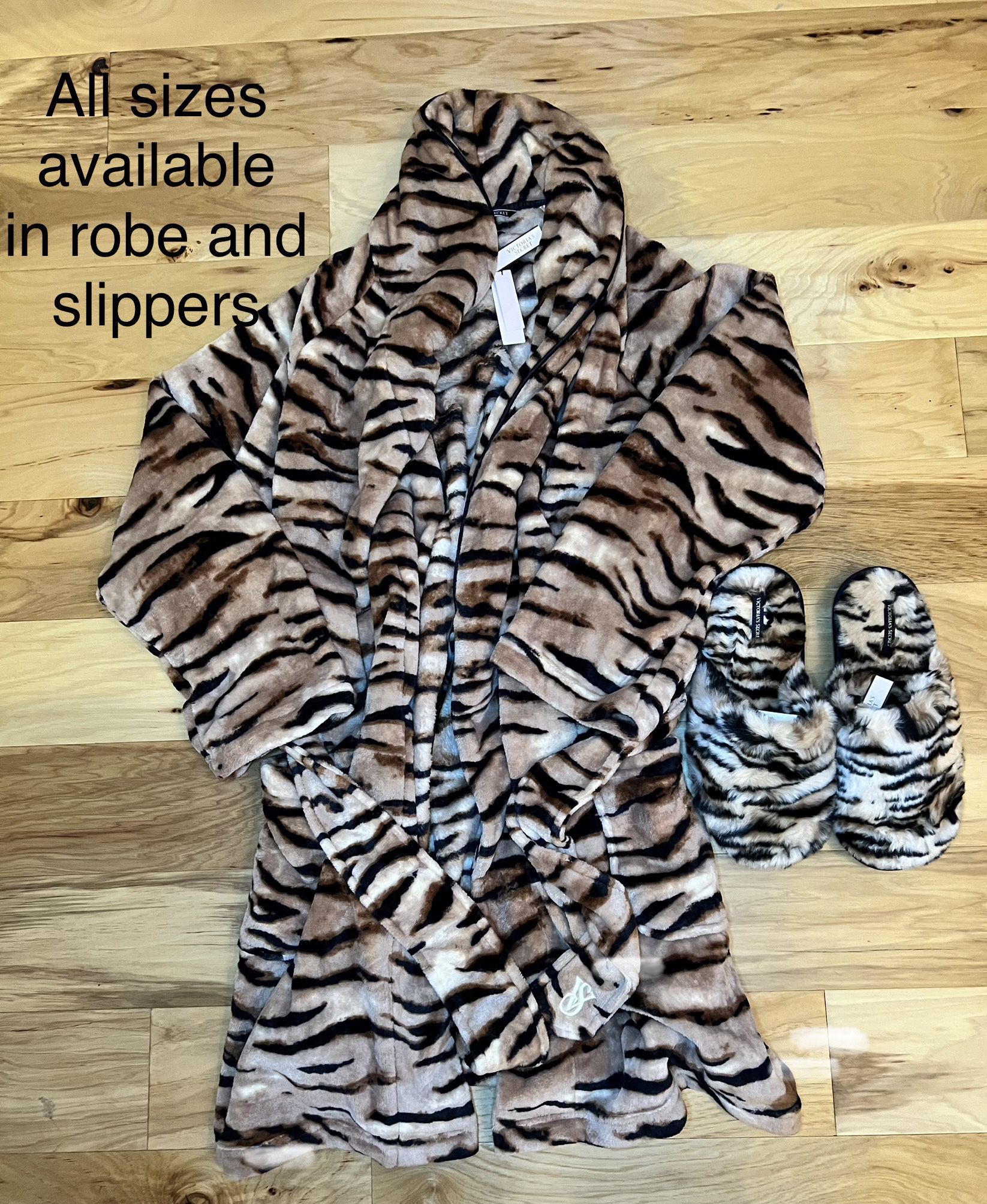 VS ROBE bundle With Slippers Set