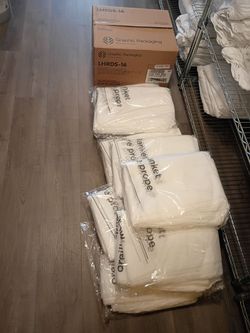 Laundry bags,200 coffee cup lids