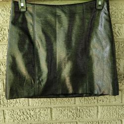 XS Pleather Skirt