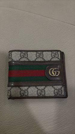 Gucci GG Supreme Bifold Wallet
