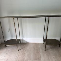 Accent Table 