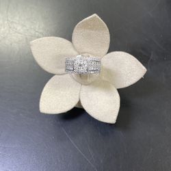 Engagement Women’s Ring 