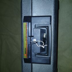 Sentry fireproof safe