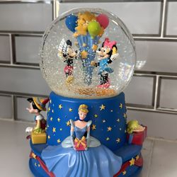 Disney snow globe