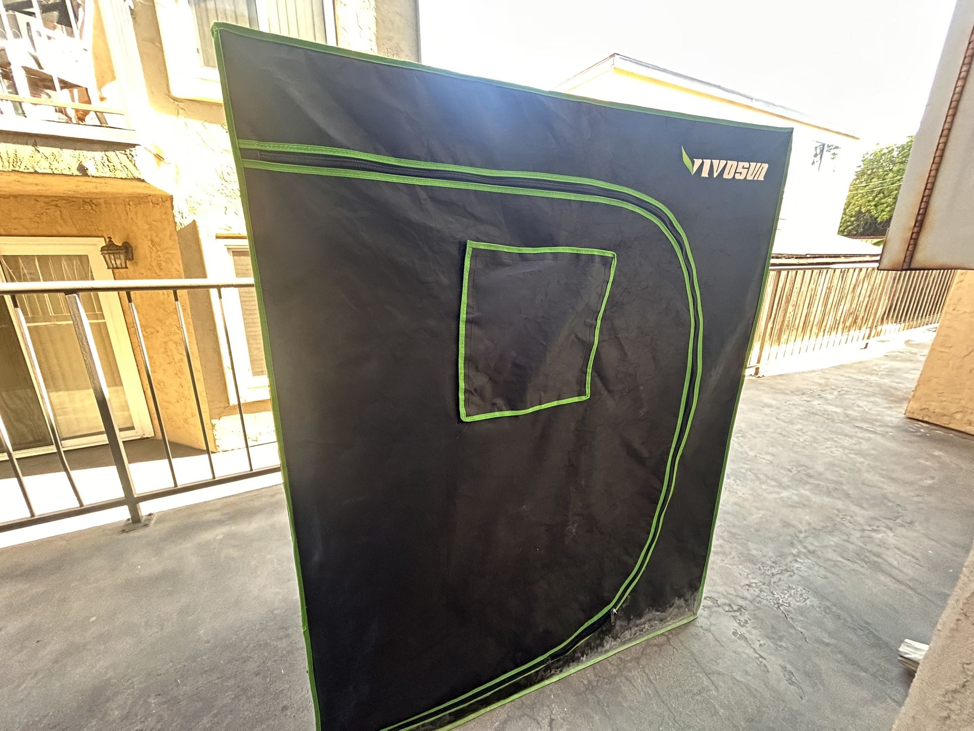 Grow Tent