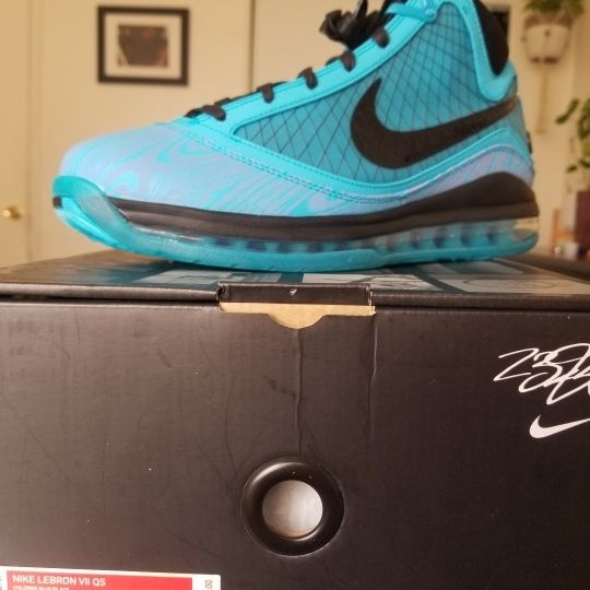 Lebron James VII Size 10.5