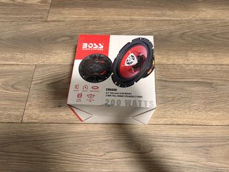 Boss 6.5 speakers  200 watts