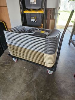 Foldable chairs cart