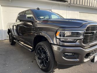 2022 RAM 2500 Laramie Night Edition 6.7 Cummins Diesel 4x4