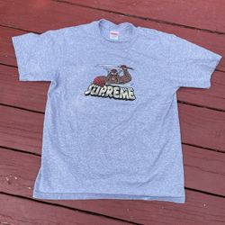 Supreme Tee 