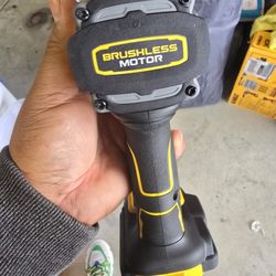 Herramienta Dewalt 