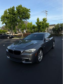 2011 BMW 550i