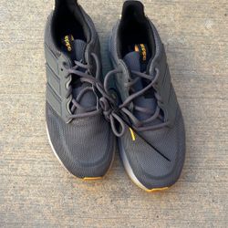 Grey Adidas Tennis Shoes Size 8  1/2 Men