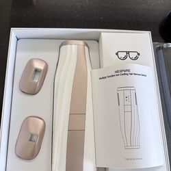 Like new condition laser hair removal with all the accessories