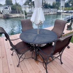 Luxury Castelle 5-Piece Outdoor Dining Set – Premium Cast Aluminum