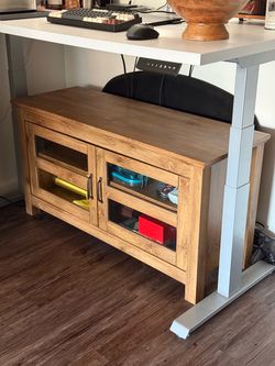 Secondhand small wooden cabinet