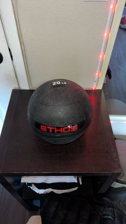 ETHOS 20 lb Slam Ball / Medicine Ball – Black