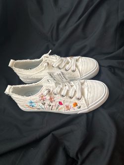 Women shoes