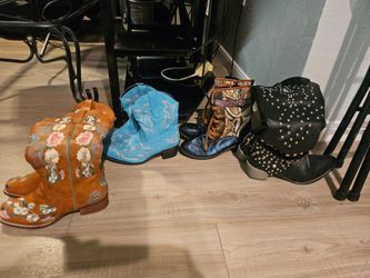 Women Boots