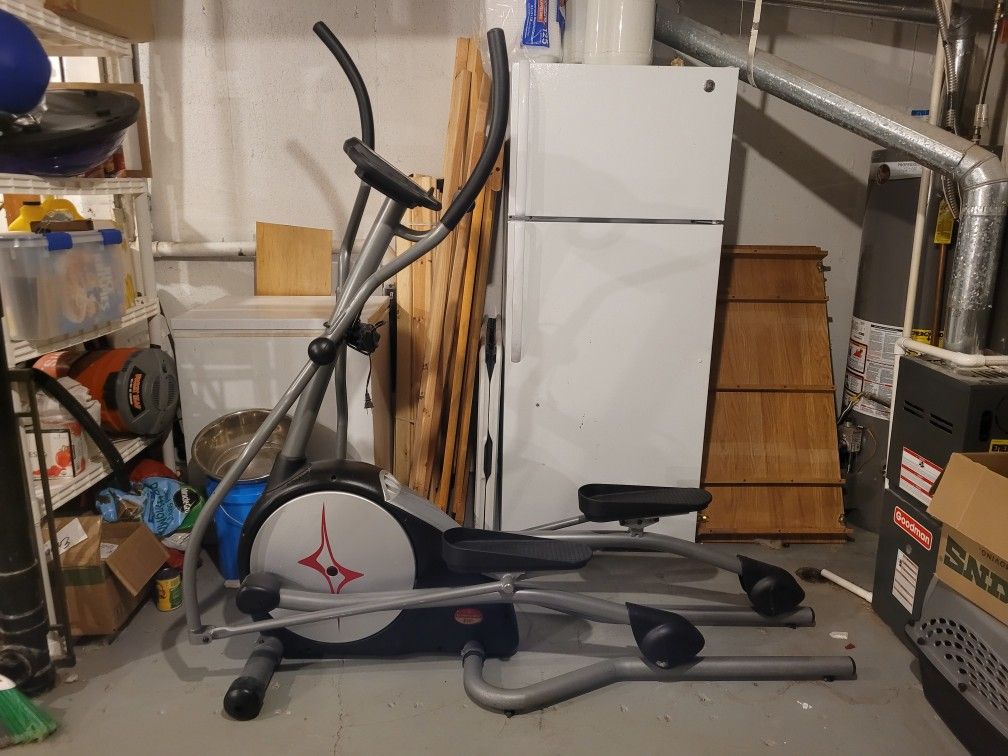 Fitness Gear 820e Elliptical