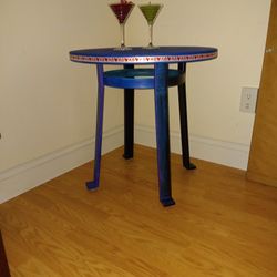 Small TABLE