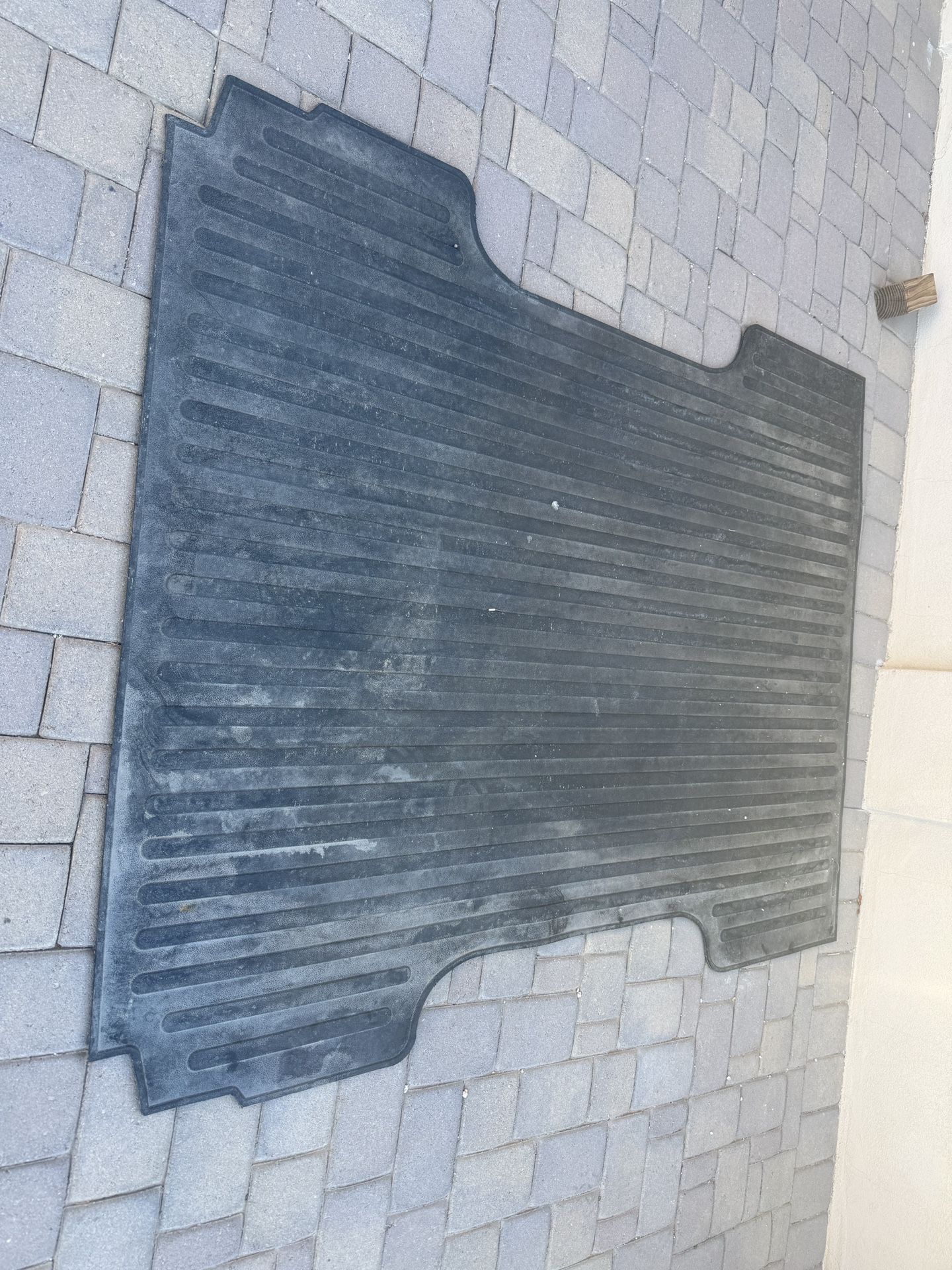 Rubber Bed Mat for Chevrolet Shorted Truck