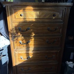 Tall 5-Drawer Dresser – Solid & Spacious