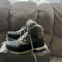 Timberland waterproof hiking sport sz 10.5